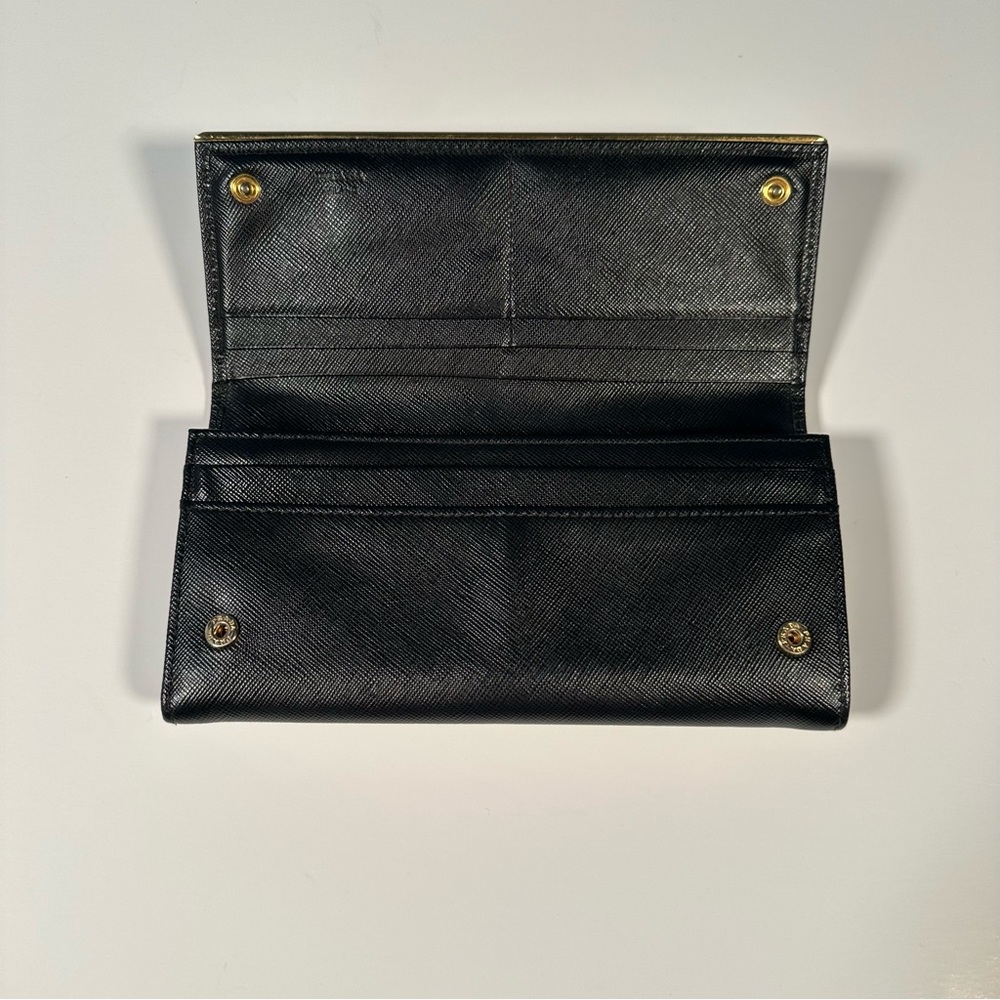 Authentic Prada Saffiano Leather Continental Wallet - Pristine - Picture 4 of 13